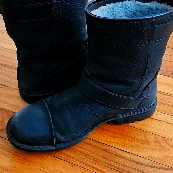 UGG leather motorcycle boots - Picture 5 of 8